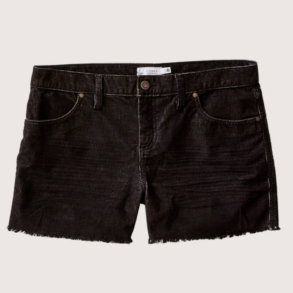 Carve Oahu micro Corduroy shorts with raw hem 4” inseam. Black size 4
